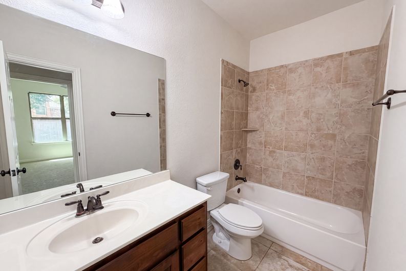 Photo 19 of 26 of 119 Driftwood Dr, Cedar Park, TX