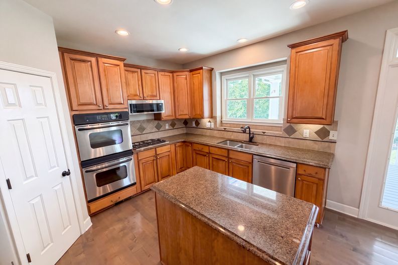 Photo 44 of 74 of 7047 Tree House Way, Flowery Branch, GA