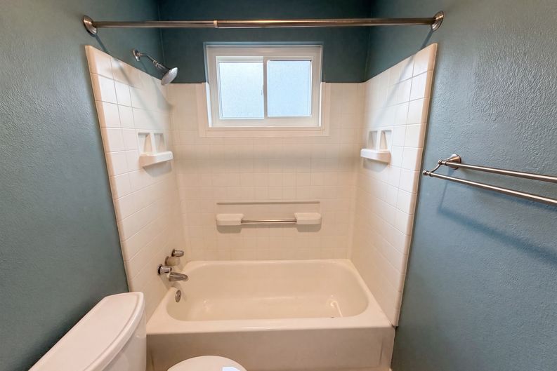 Photo 15 of 26 of 10661 Quail Ct, Broomfield, CO