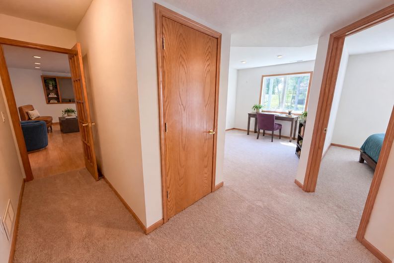 Photo 24 of 34 of 8763 Autumn Oaks Dr, Rockford, MN