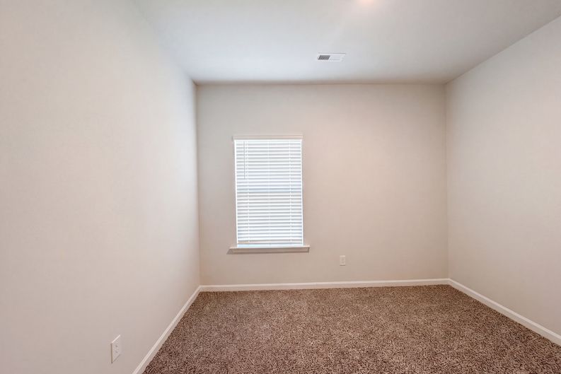 Photo 16 of 58 of 12898 Golden Hay Cir NW, Madison, AL