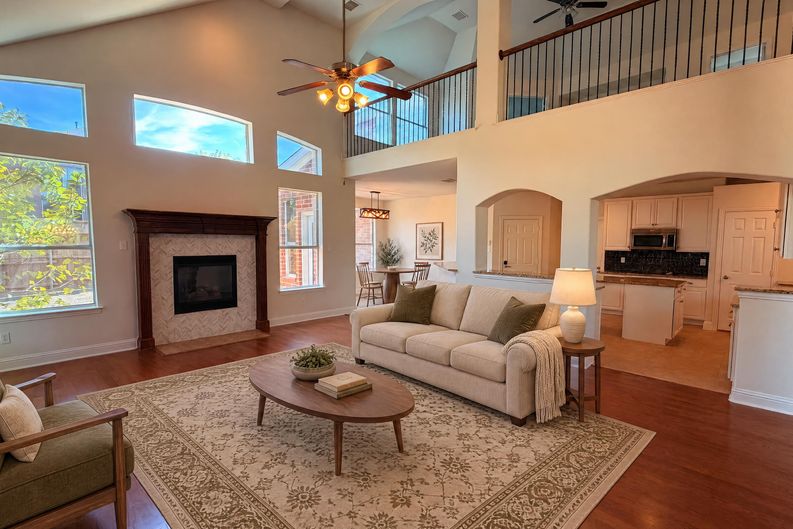 Photo 3 of 24 of 2446 Chesterfield Rd, Garland, TX