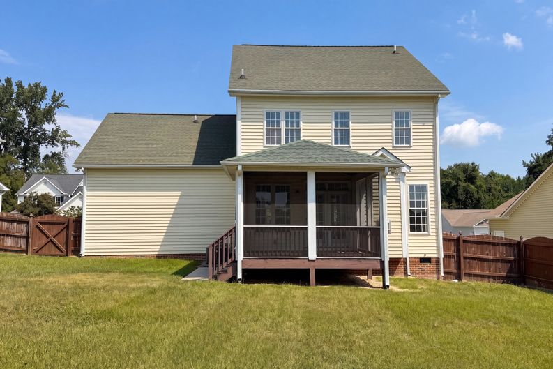 Photo 5 of 27 of 180 Whetstone Dr, Angier, NC