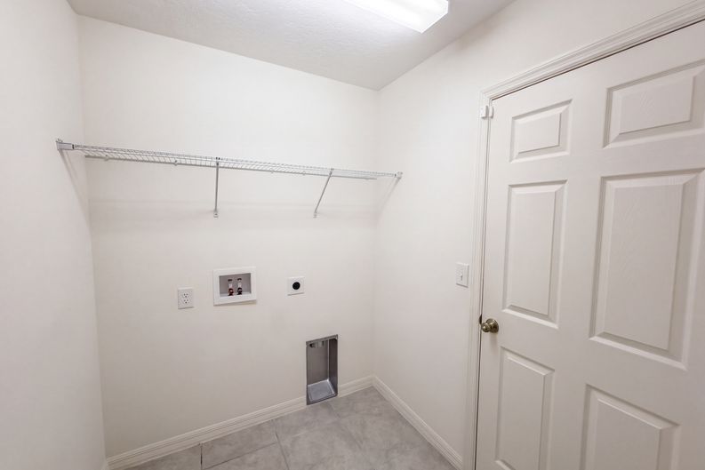 Photo 13 of 16 of 2367 Biscotto Cir, Davenport, FL