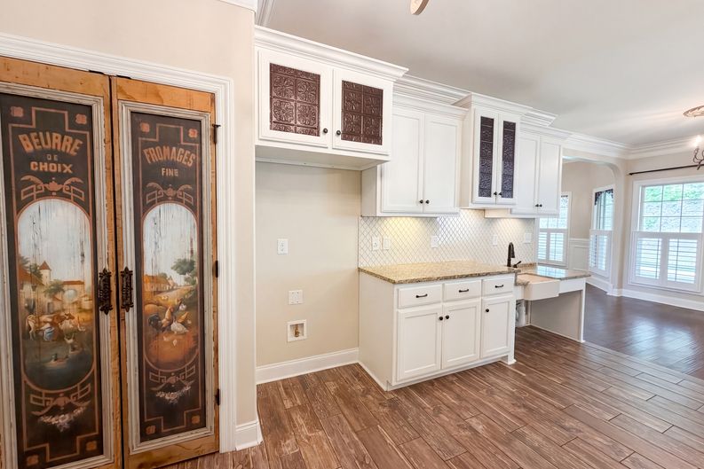 Photo 14 of 27 of 7009 Whisperwood Ave, Spring Hill, TN