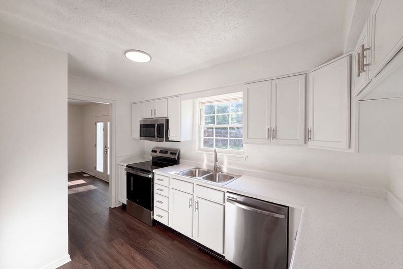 Photo 6 of 21 of 7625 Combs Rd, Indianapolis, IN