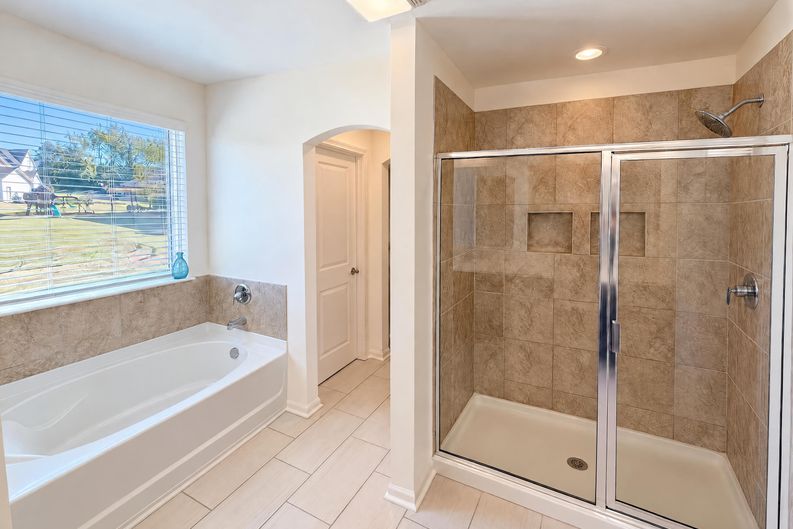 Photo 14 of 26 of 1408 Brooksland Pl, Waxhaw, NC