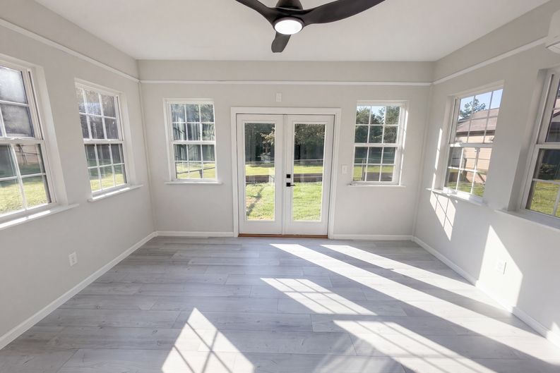 Photo 7 of 37 of 605 Tugaloo Rd, Travelers Rest, SC