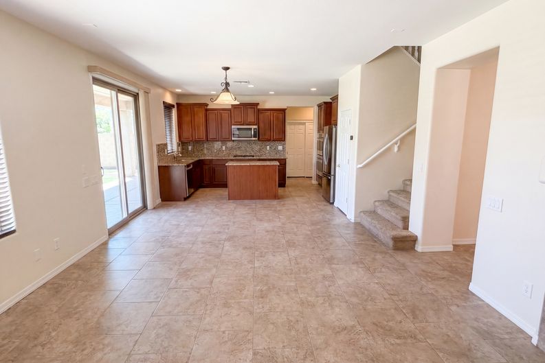 Photo 13 of 39 of 5227 W Bent Tree Dr, Phoenix, AZ
