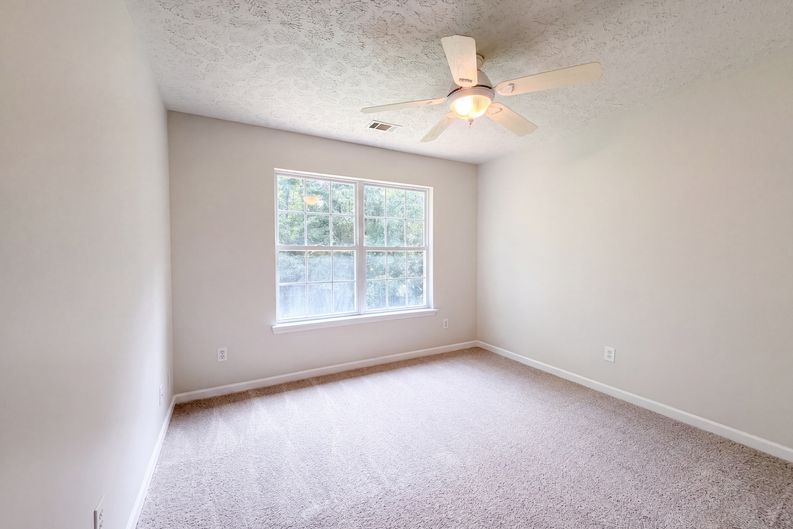 Photo 13 of 22 of 3414 McVie Ct, Old Hickory, TN