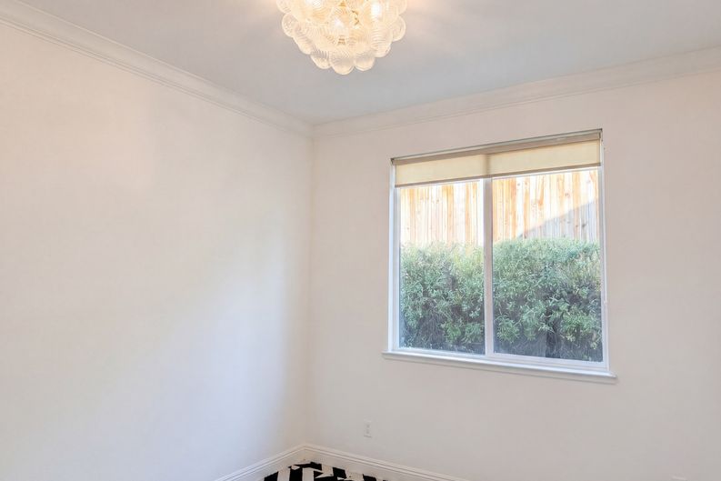 Photo 27 of 51 of 1401 Grey Owl Cir, Roseville, CA