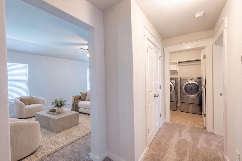 Photo 10 of 21 of 5909 Urbano Bnd, Round Rock, TX