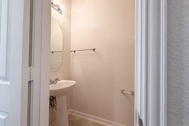 Photo 22 of 24 of 1420 Fleetwood Cove Dr, Grand Prairie, TX