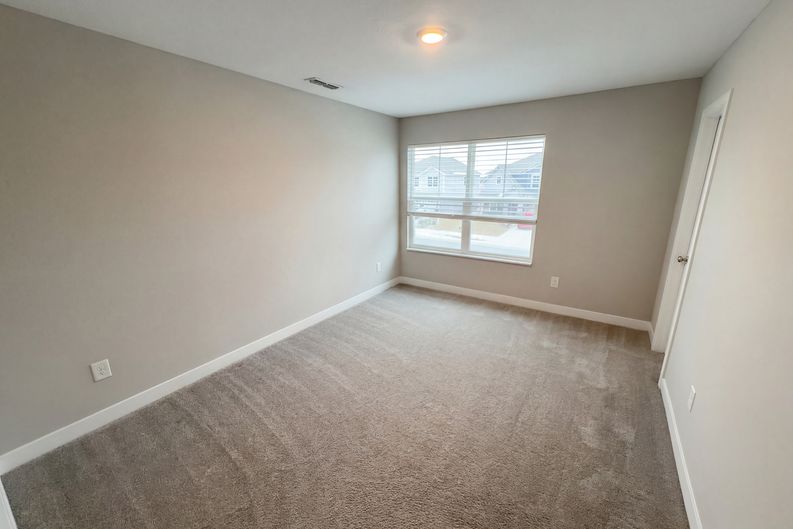 Photo 22 of 30 of 8691 Laurelton Pl, Brownsburg, IN