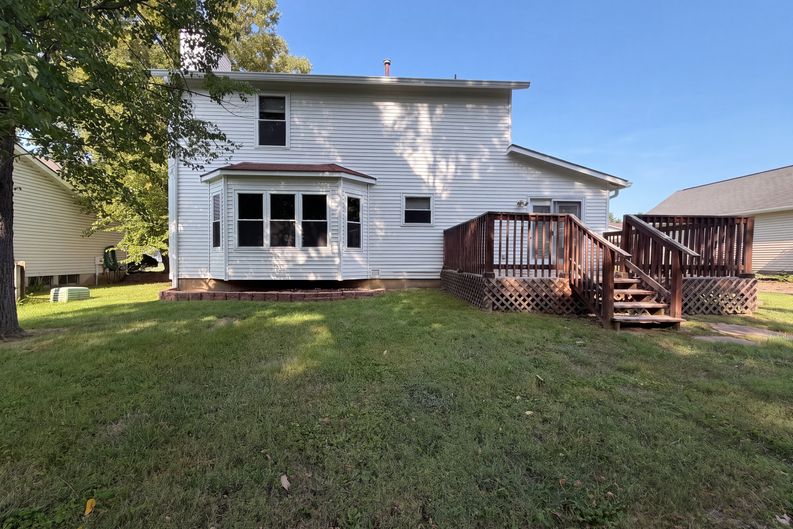 Photo 5 of 30 of 923 Keeneland Rd, Florissant, MO