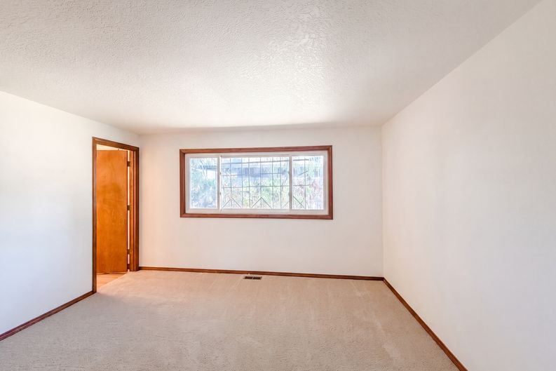Photo 13 of 23 of 12685 SW Percheron Ln, Beaverton, OR