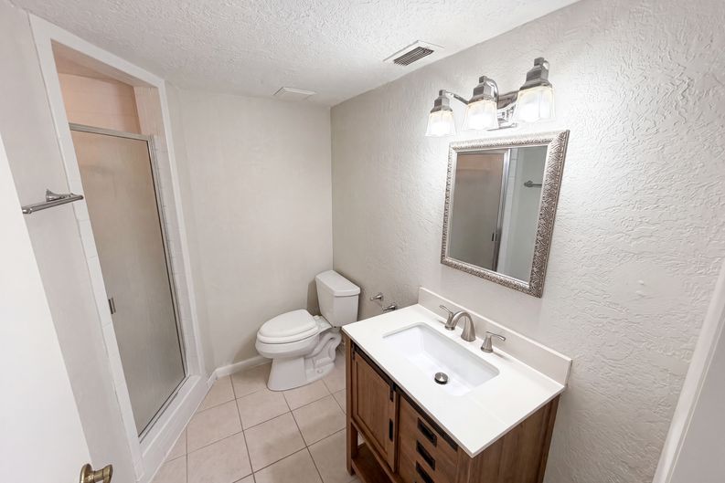 Photo 16 of 24 of 8 Bumelia Ct, Homosassa, FL