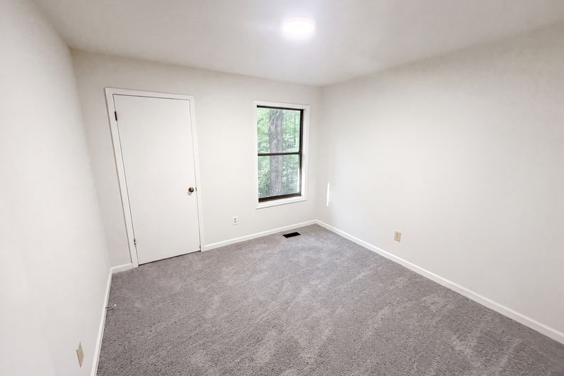 Photo 9 of 18 of 4117 Twig Ct, Douglasville, GA