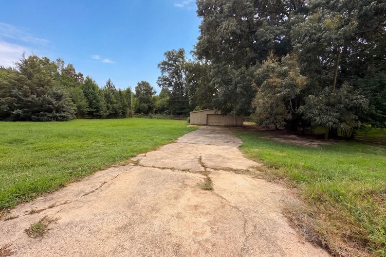 Photo 23 of 29 of 161 Skinner Rd, Inman, SC