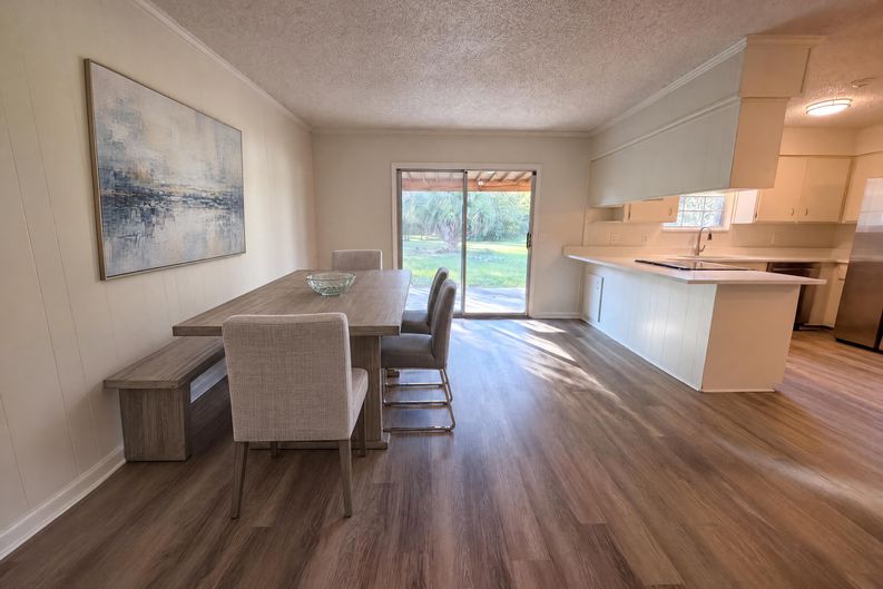 Photo 6 of 14 of 13632 Lanier Rd, Jacksonville, FL