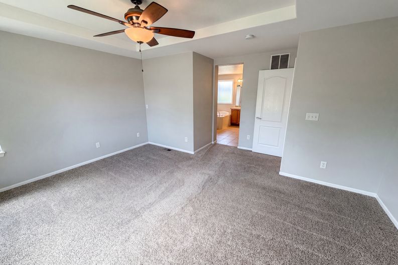 Photo 10 of 34 of 10494 Ouray St, Commerce City, CO