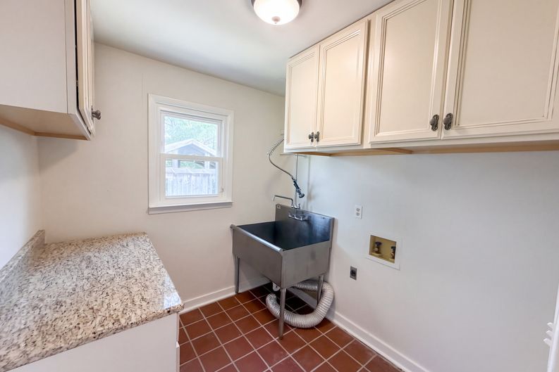 Photo 15 of 29 of 5914 Deal Ave, Nashville, TN