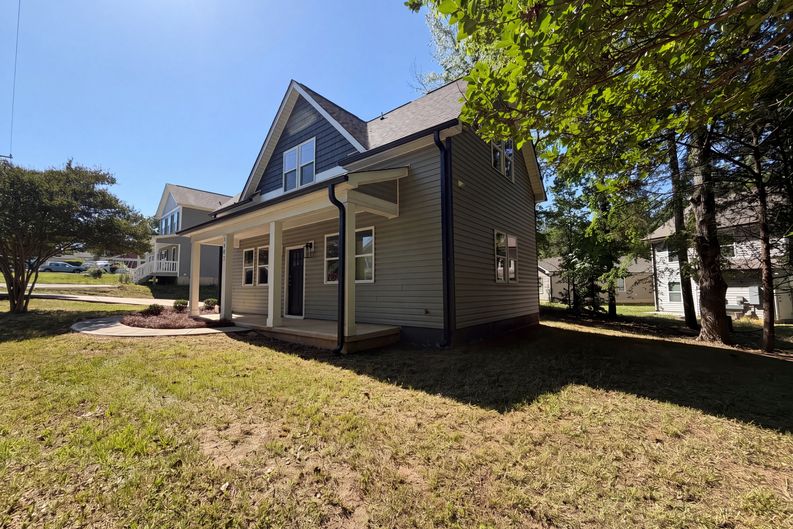 Photo 14 of 16 of 1402 Martin Luther King Ave, Kannapolis, NC
