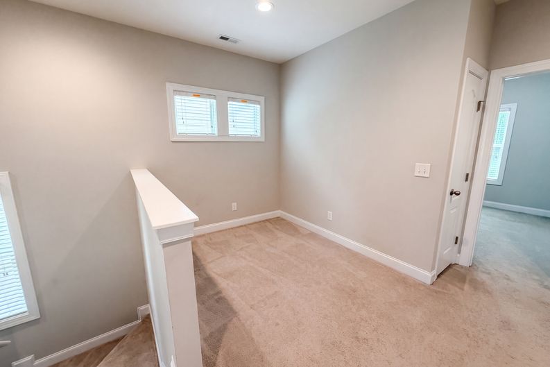 Photo 9 of 16 of 109 Belle Plain Dr, Morrisville, NC