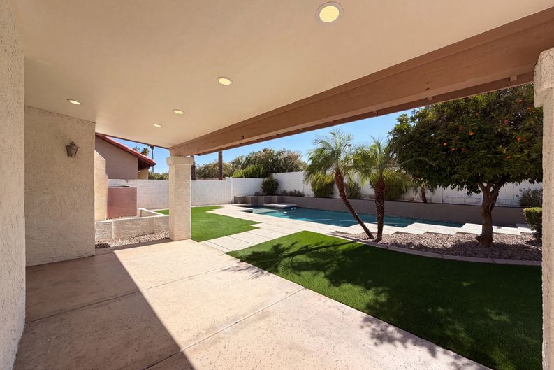 Photo 33 of 38 of 13816 N 50th St, Scottsdale, AZ