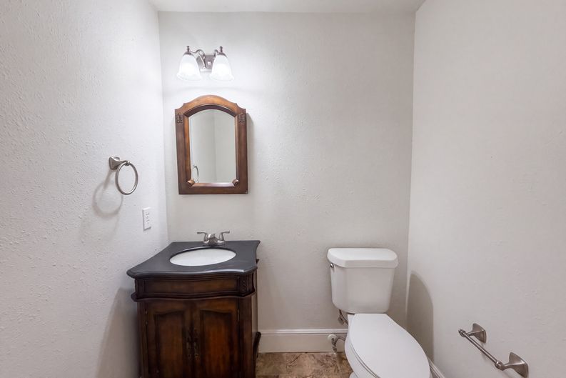 Photo 16 of 26 of 23130 Willow Canyon Dr, Katy, TX