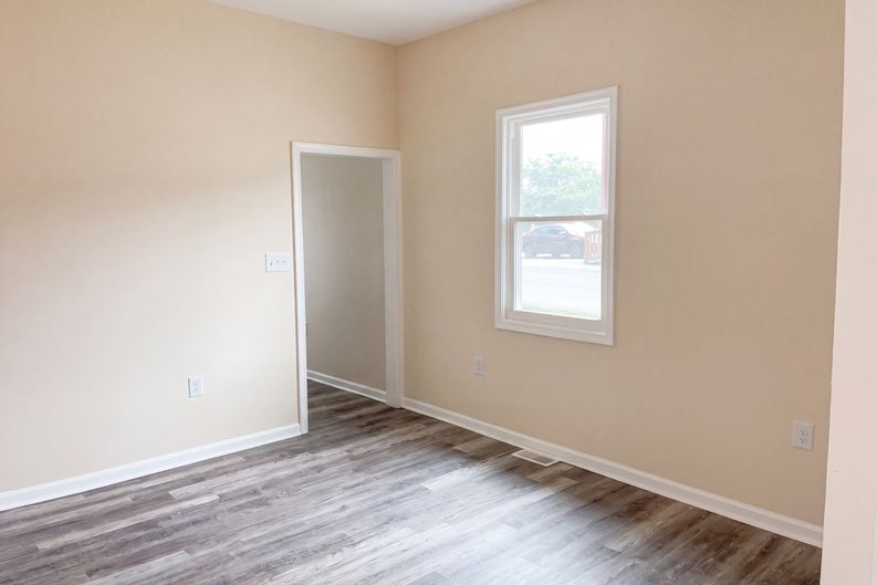 Photo 4 of 19 of 1314 S Braddock St, Winchester, VA