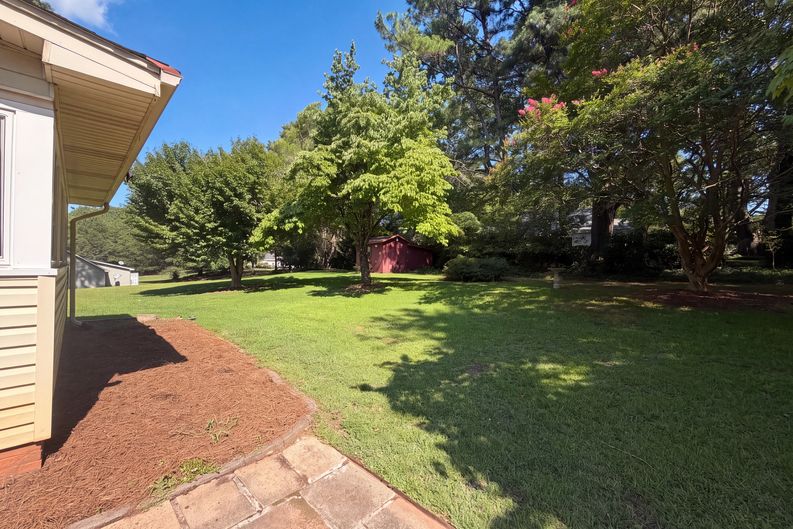Photo 29 of 39 of 604 Meadowbrook Dr, Spartanburg, SC