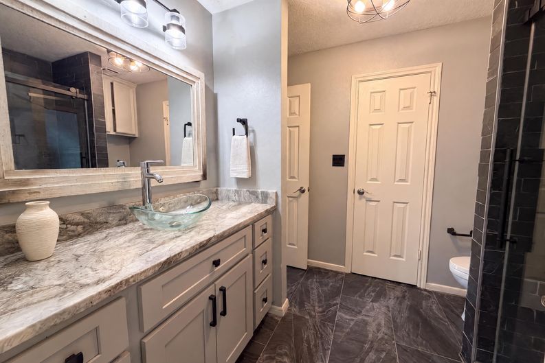 Photo 15 of 27 of 6127 Willowcrest Ct, Spring, TX