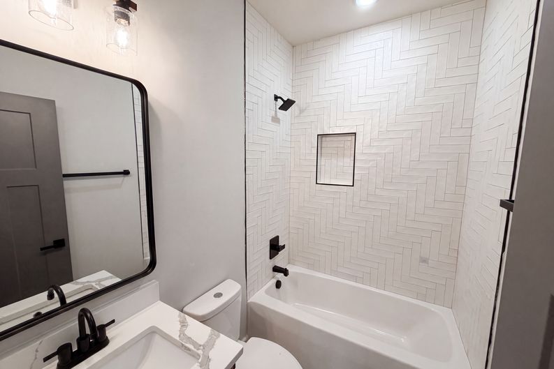 Photo 11 of 20 of 490 E 22nd St, Kannapolis, NC