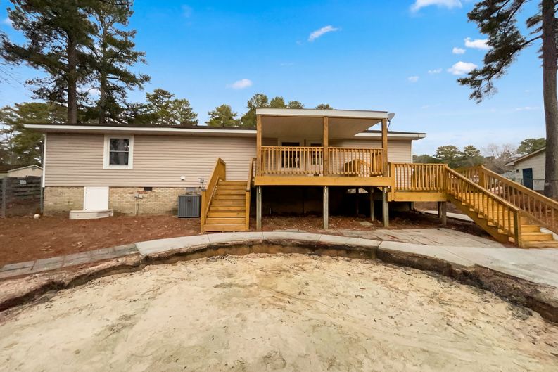 Photo 5 of 16 of 1004 Vesper Ln, Fayetteville, NC