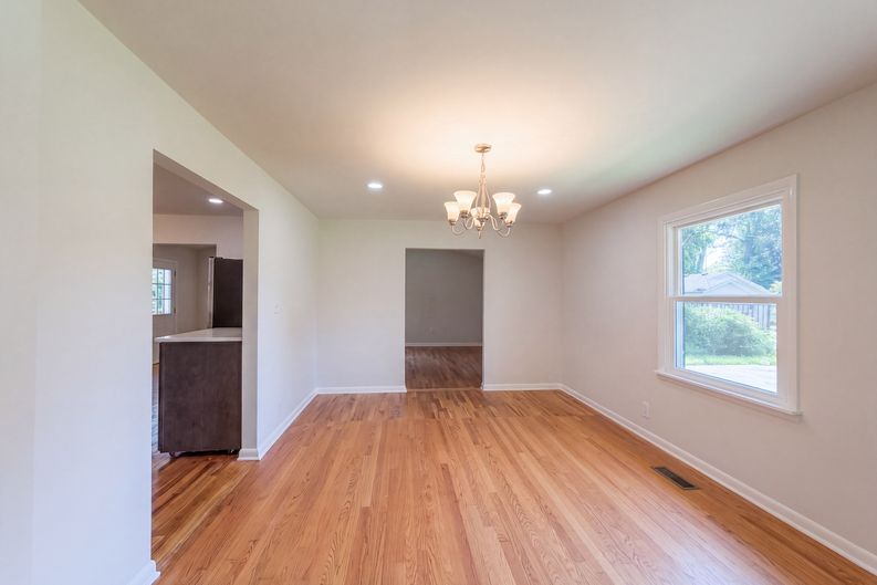 Photo 6 of 21 of 506 Mason Ct, Murfreesboro, TN