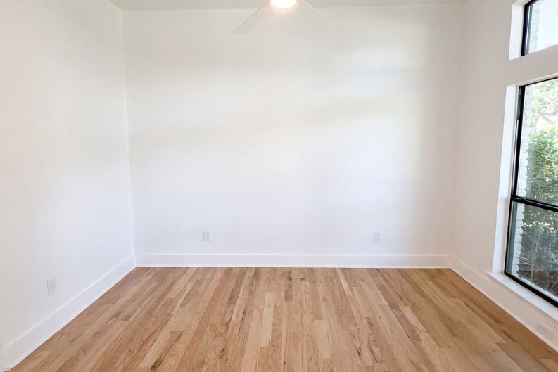 Photo 11 of 26 of 3600 Asaro Pl, Plano, TX