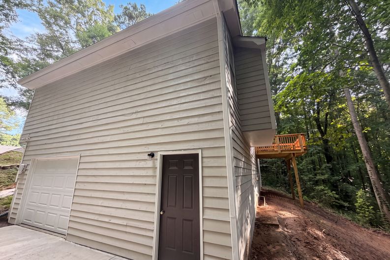 Photo 5 of 18 of 4117 Twig Ct, Douglasville, GA