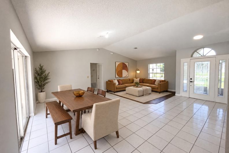 Photo 9 of 33 of 1750 Evergreen Ct, Kissimmee, FL