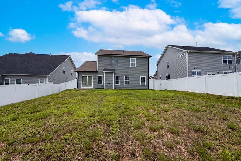 Photo 35 of 37 of 7463 Buckview Ct, Kernersville, NC