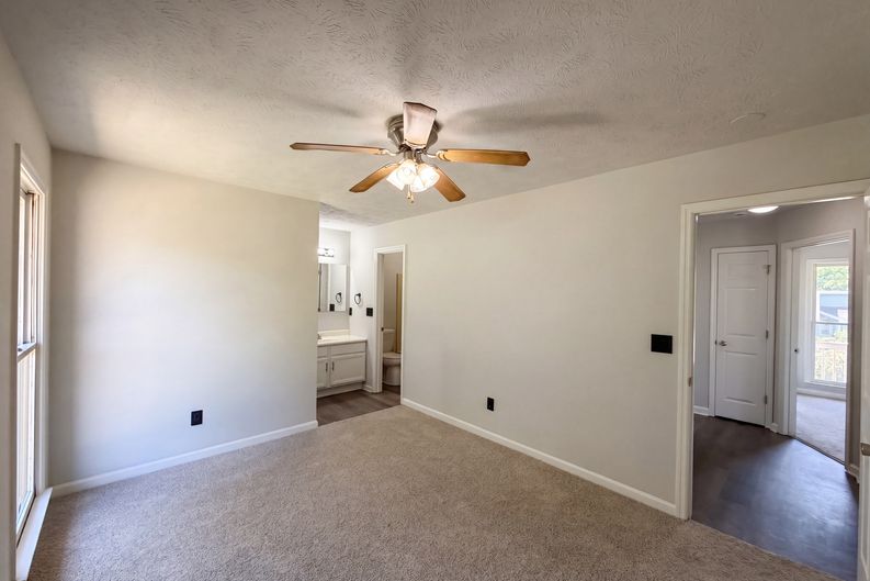 Photo 13 of 17 of 2577 Previs Rd, Fayetteville, NC