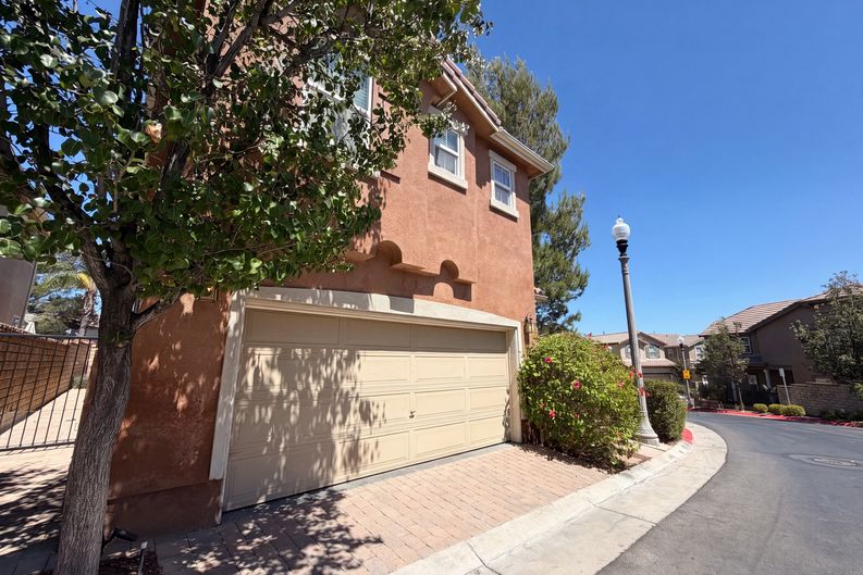 Photo 20 of 24 of 29206 Rio Lobo Way, Valencia, CA