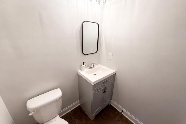 Photo 11 of 18 of 7020 Chrysanthemum Rd, Lancaster, SC