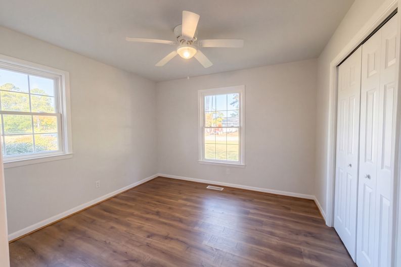 Photo 10 of 12 of 424 Lancaster Rd, Fayetteville, NC