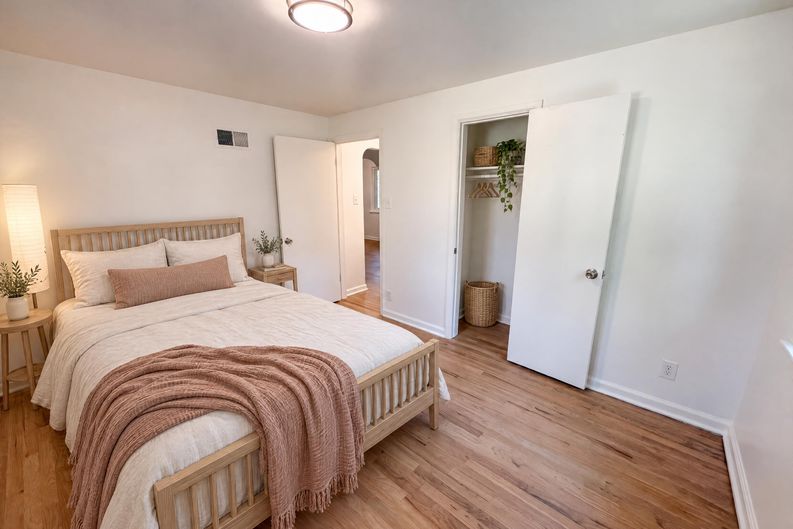 Photo 4 of 18 of 3900 Otis St, Wheat Ridge, CO