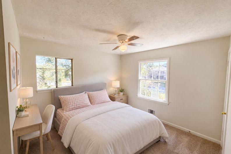 Photo 9 of 20 of 5807 Cobbrook Dr, Ellenwood, GA