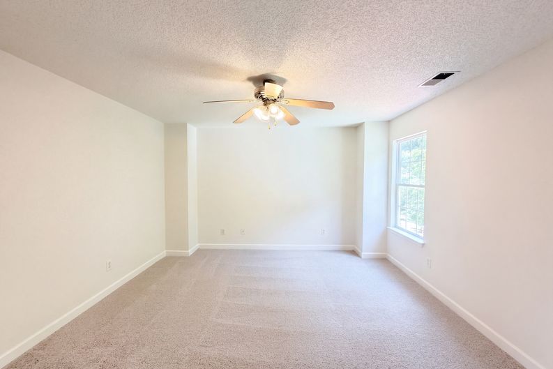 Photo 12 of 20 of 8616 Silver Falls Way, Charlotte, NC