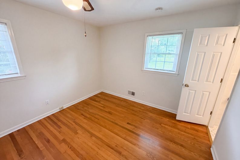 Photo 11 of 20 of 3293 Bright Star Rd, Douglasville, GA
