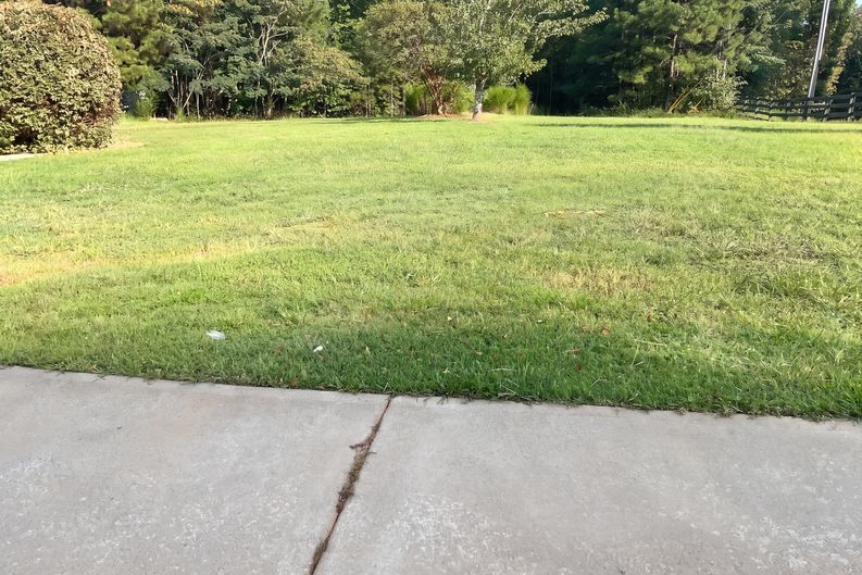 Photo 11 of 90 of 7226 Tyree Rd, Winston, GA