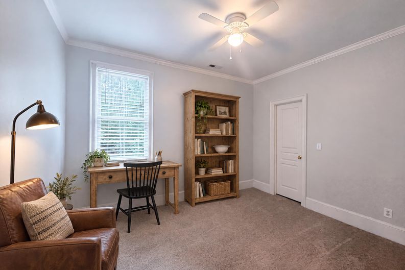 Photo 12 of 20 of 480 Robinson Rd, Mooresville, NC